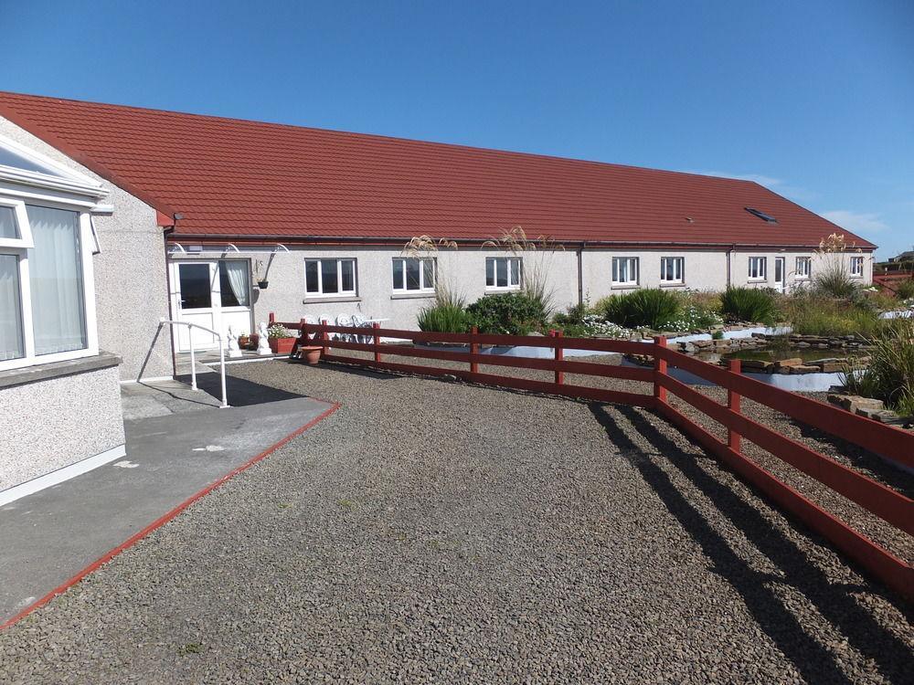 Houton Bay Lodge Orphir  Exterior photo